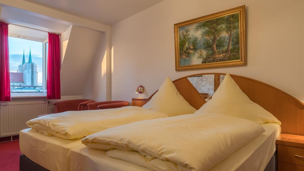 Hotel Bayernland มิวนิก ภายนอก รูปภาพ