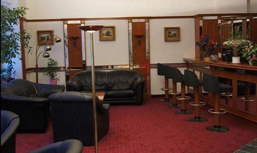 Hotel Bayernland มิวนิก ภายนอก รูปภาพ